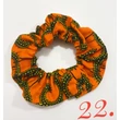 Scrunchie-fodros hajgumi- afrikai mintákkal Scrunchie-fodros hajgumi- afrikai mintákkal
