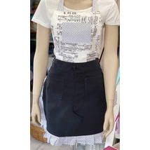 Hangjegy mintás egyedi kötény fekete farmerral