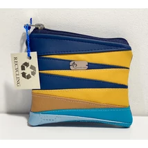 Kis méretű sötétkék-okkersárga asszimetrikus maradékmentes textilbőr neszeszer Kis méretű sötétkék-okkersárga asszimetrikus maradékmentes textilbőr neszeszer