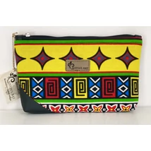 Bogolán mintás közepes méretű neszeszer vegán bőrrel