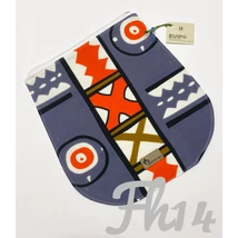 Szürke bogolán mintás fedél fehér cserélhető fedelű hátitáskához