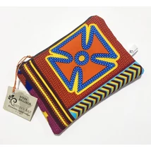 Kis méretű piros adinkra mintás neszeszer Kis méretű piros adinkra mintás neszeszer