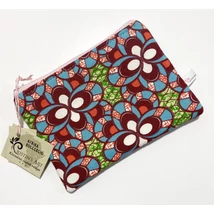 Kis méretű neszeszer afrikai virág mintás anyagból Kis méretű neszeszer afrikai virág mintás anyagból