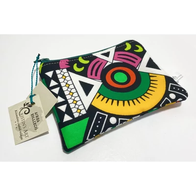 Kis méretű neszeszer élénk színes afrikai mintával  Kis méretű neszeszer élénk színes afrikai mintával