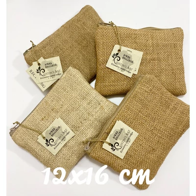 Kávé,- és kakaóbab zsákjából készült kis méretű neszeszer